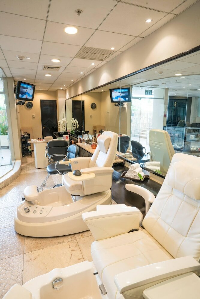 Фото Family 3 Bedroom Ocean Villa by Wyndham Grand Cancun