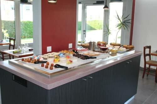 Гостиница Best Hotel Mayenne в Майене