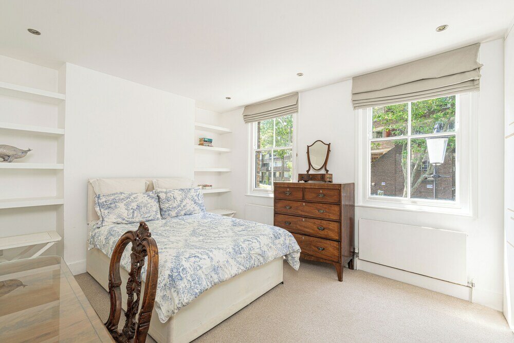 Фото Picturesque house with patio