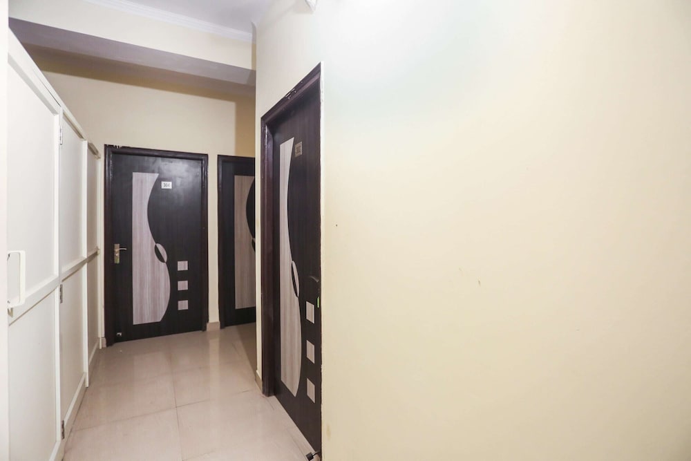 Фото Oyo 10032 Diamond Deluxe