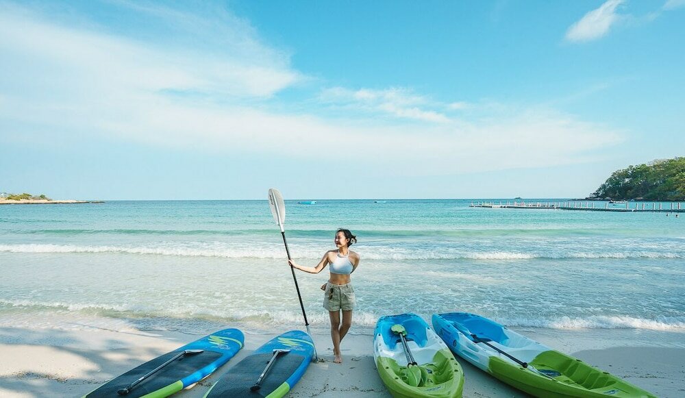 Фото La Lune Beach Resort