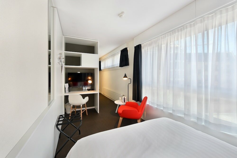 Фото Home Swiss Hotel