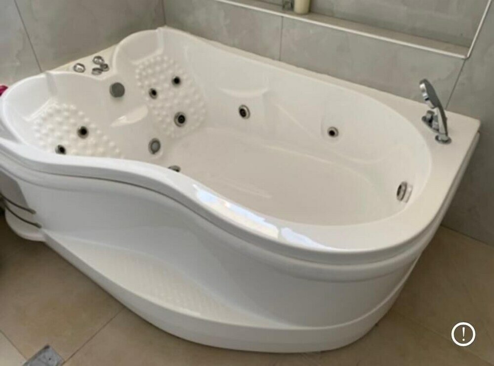 Фото Chateau Gabriel 6 Br Villa w Heated Pool