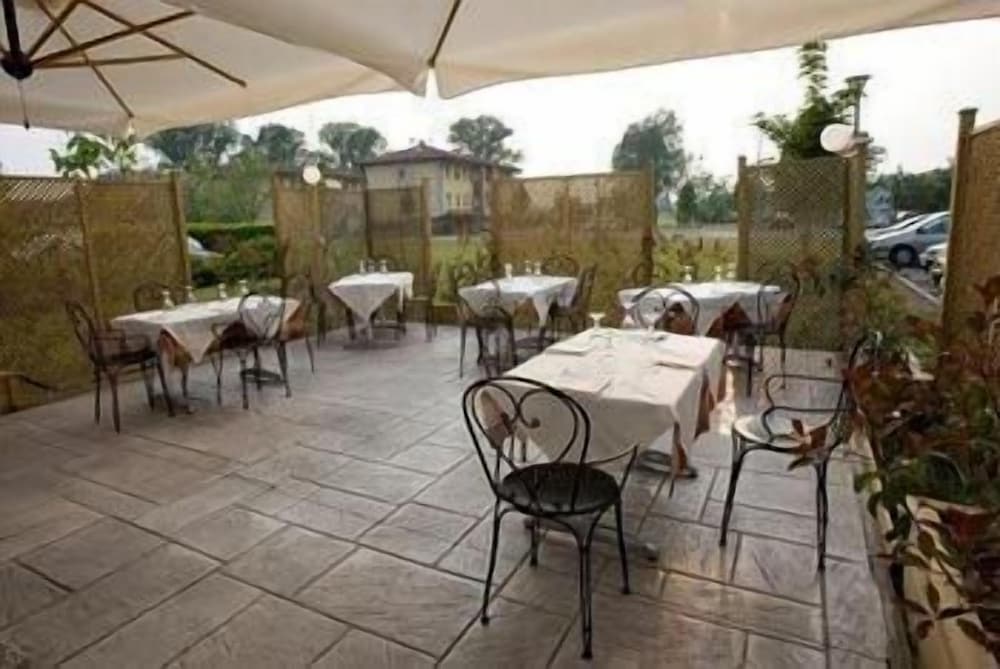 Фото Fidenza Hotel