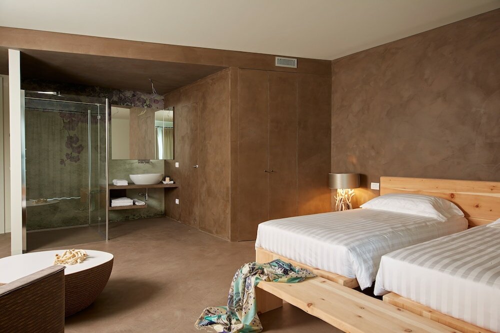 Фото Boutique Hotel Oche Selvatiche