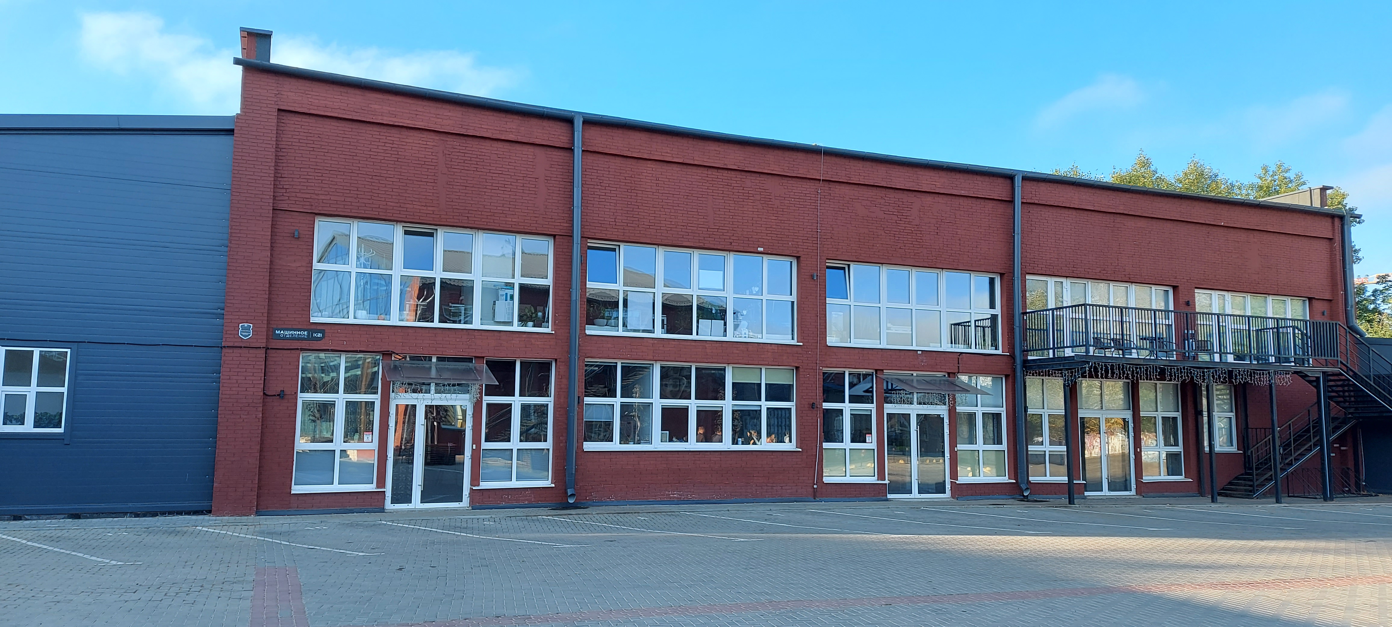 В Минске появился веганский супермаркет. Там продают "немолоко" и "немясо"