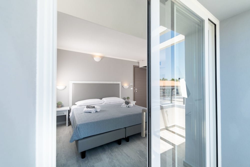 Фото Hotel Gli Ulivi