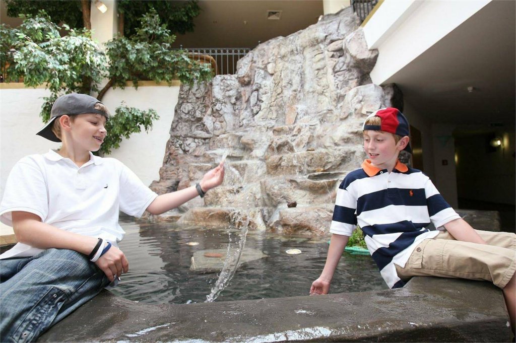 Фото Wyndham Garden Donaueschingen