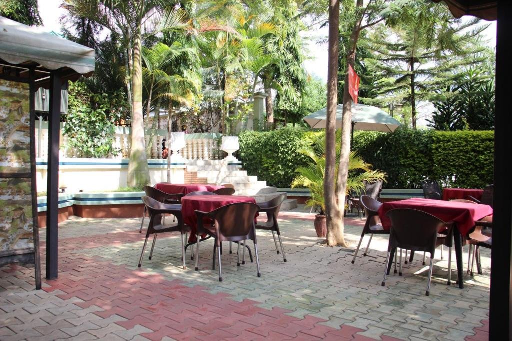 Фото Lenana Hotel