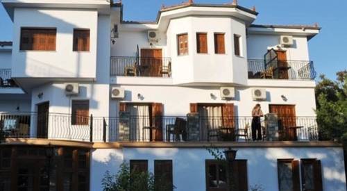 Фото Hotel Defkalion