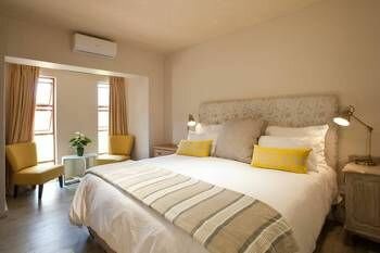 Hotel Vineyard Suite, Capetown, photo