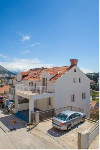 Гостиница Cosmopolitan House Dubrovnik в Дубровнике
