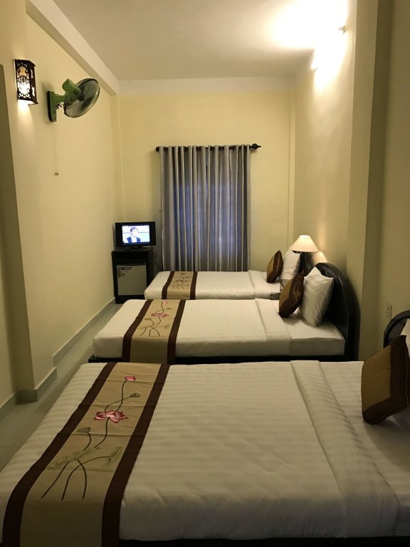 Фото Uptown Hotel