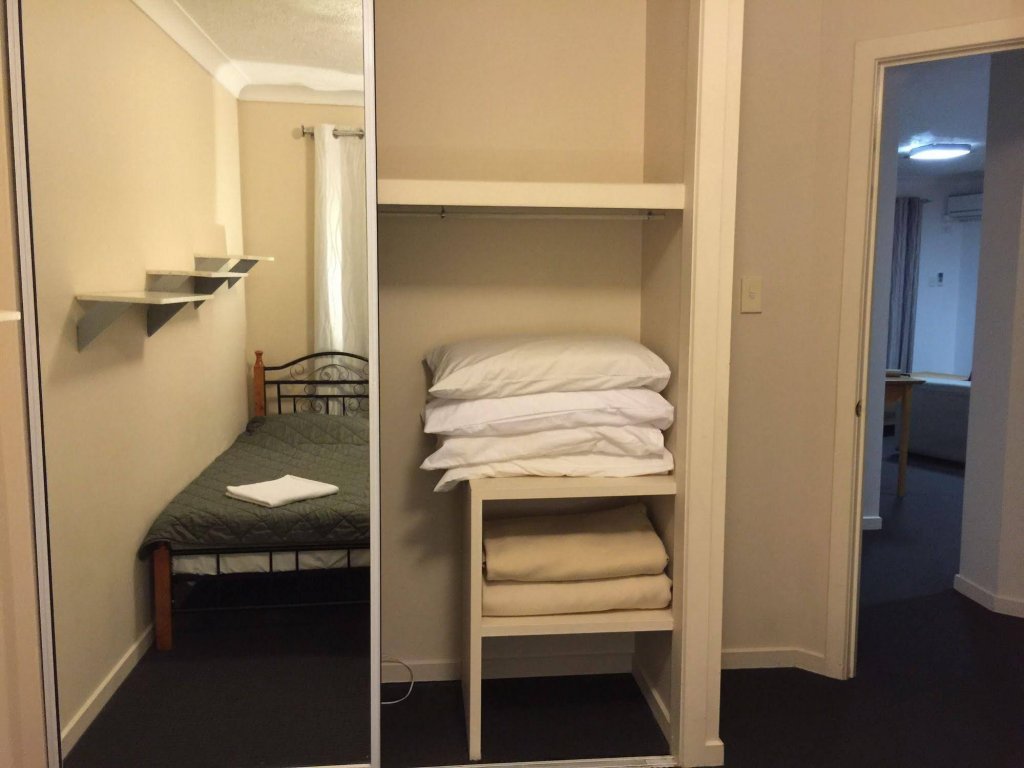 Фото The Vista Bel Air Apartments