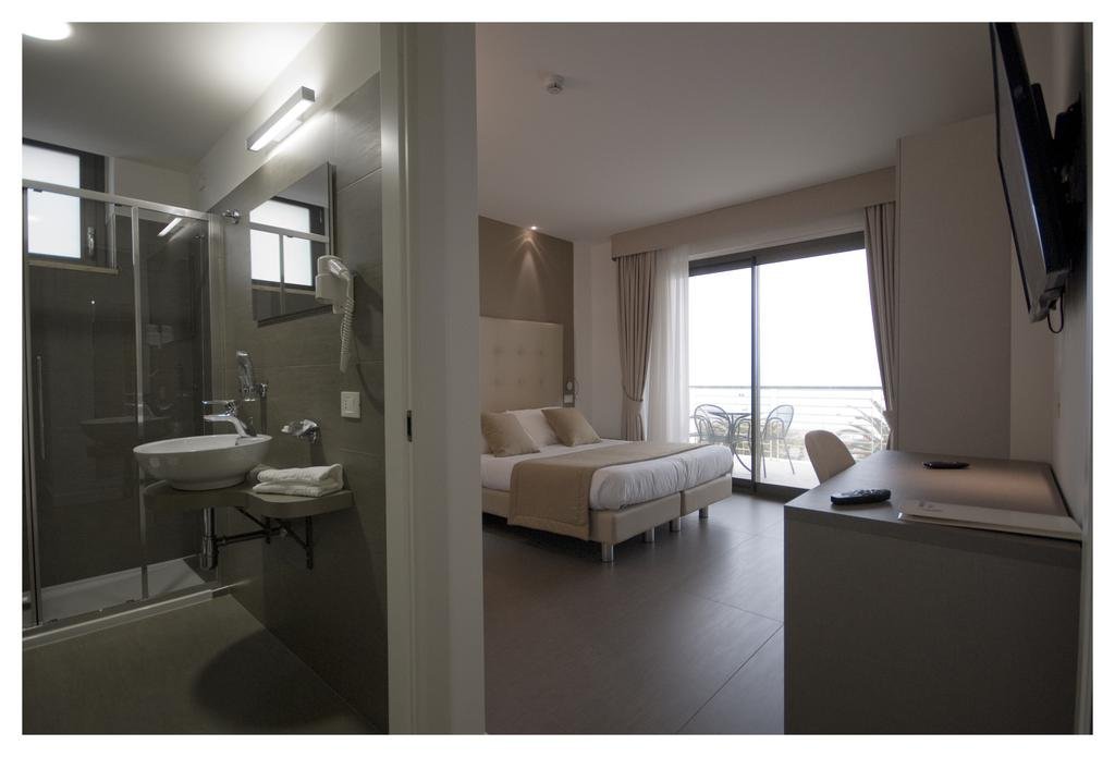 Фото Hotel Arlecchino