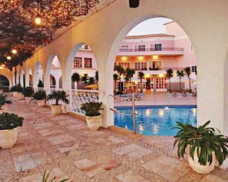 Внешний вид отеля Apartamentos Turísticos Clube Vilarosa в Портимане, фото 2