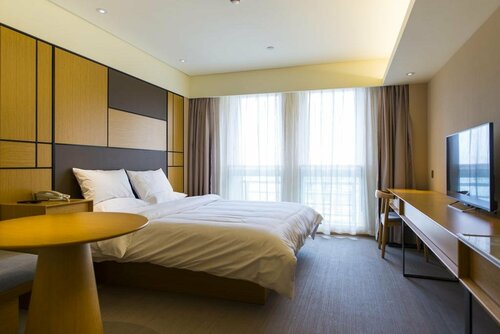 Гостиница Ji Hotel Shanghai Hongqiao Transport Hub Linkong Zone в Шанхае