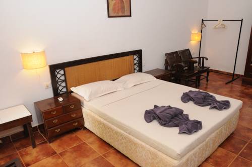 Фото Sea Breeze Beach