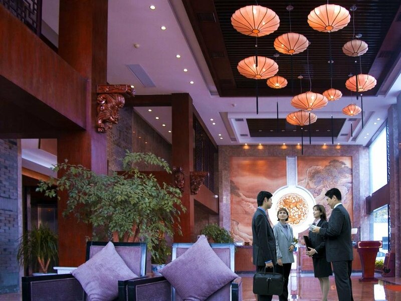 Гостиница Xiangyang Rongting Guest House в Сянфани