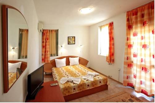 Фото Ravda Bay Guest House