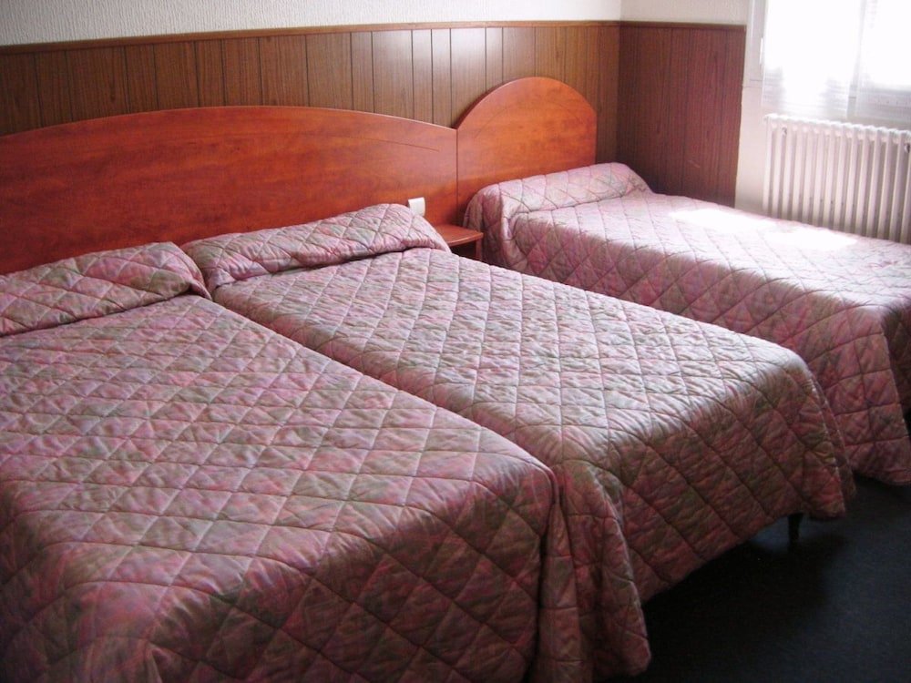 Фото Hotel Central