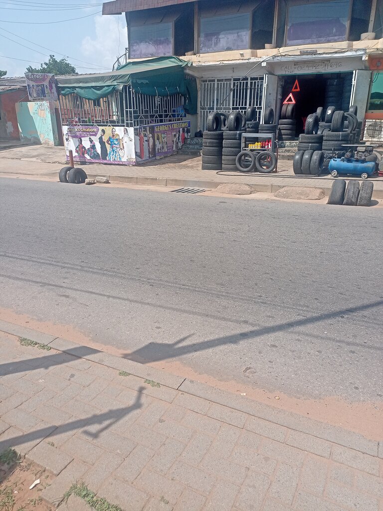 Tailor Georgis Creation, Accra, photo