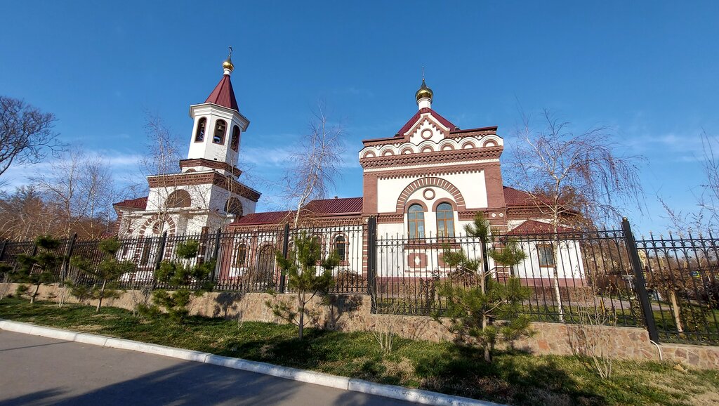 Pravoslavlar ibodatxonasi Holy Trinity - St. George`s Chirchik Monastery, Chirchiq, foto
