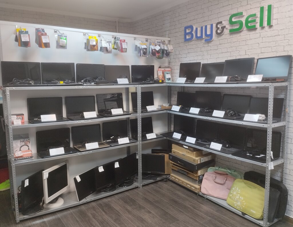 Thrift store Buy & Sell, used laptops and computers store, Kemerovo, photo