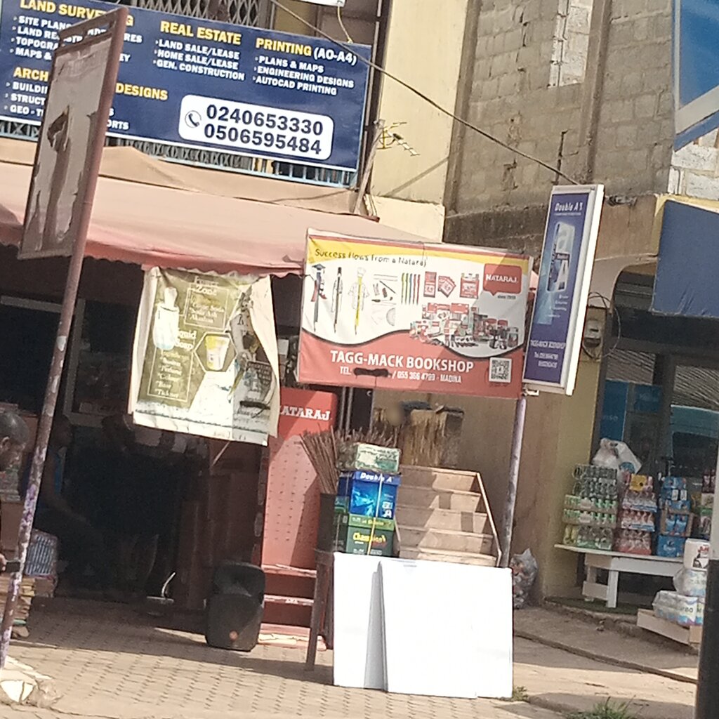 Bookstore Tagg-Mack, Earth, photo