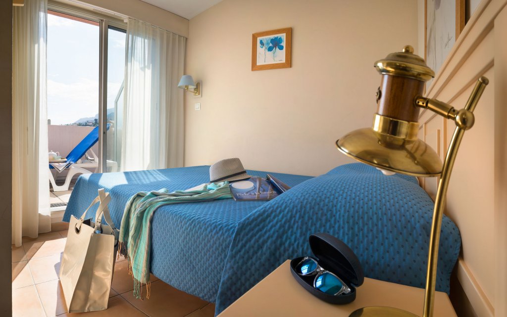 Фото Pierre & Vacances Residence Les Rivages du Parc - Menton