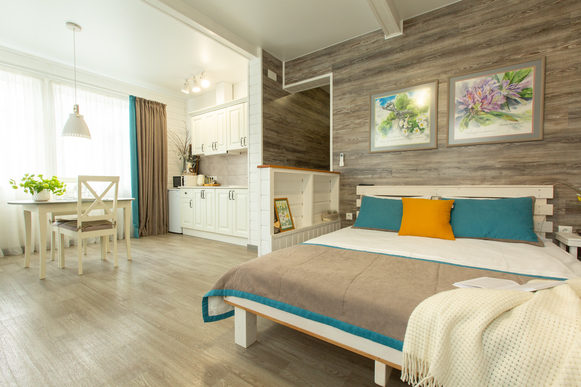 Фото отеля 2