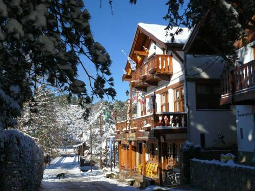 Фото Hotel La Cumbrecita