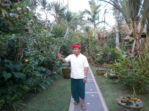 Фото Ubud Inn Cottages