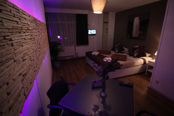 Фото Het Wapen van Pernis