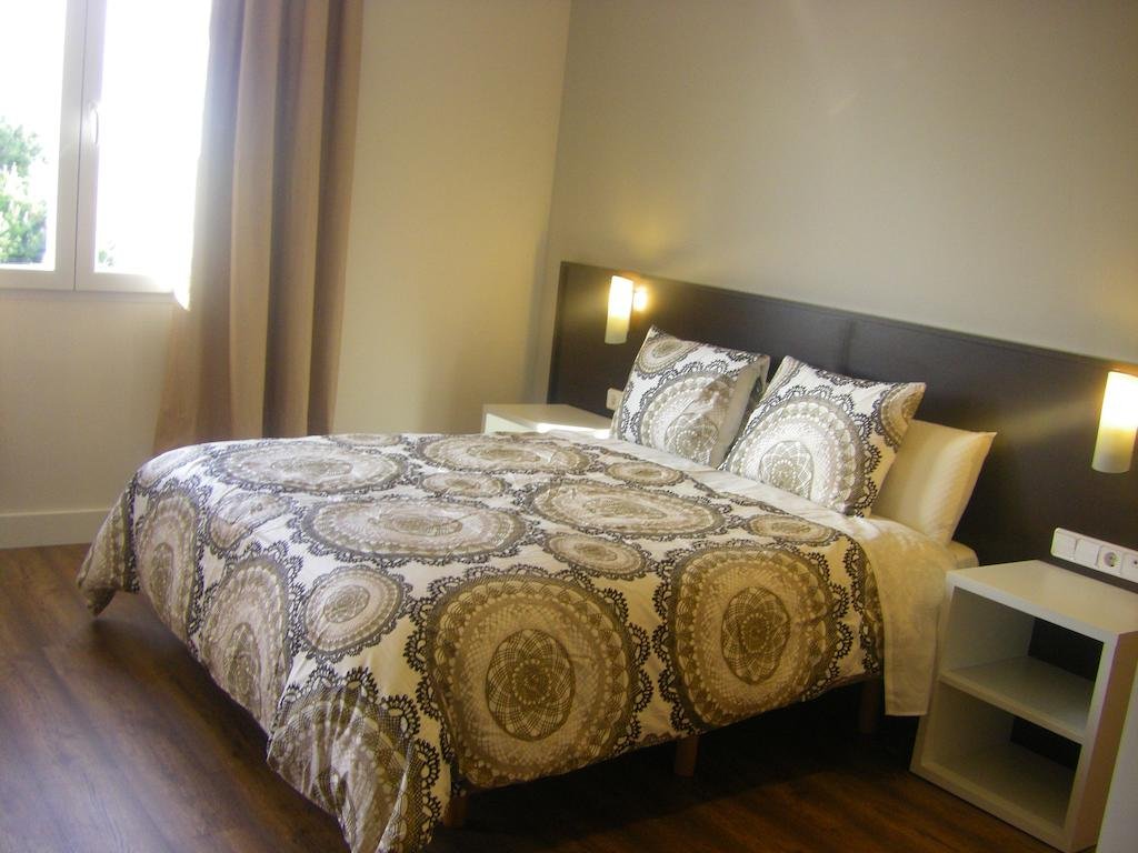 Фото Hostal Bari