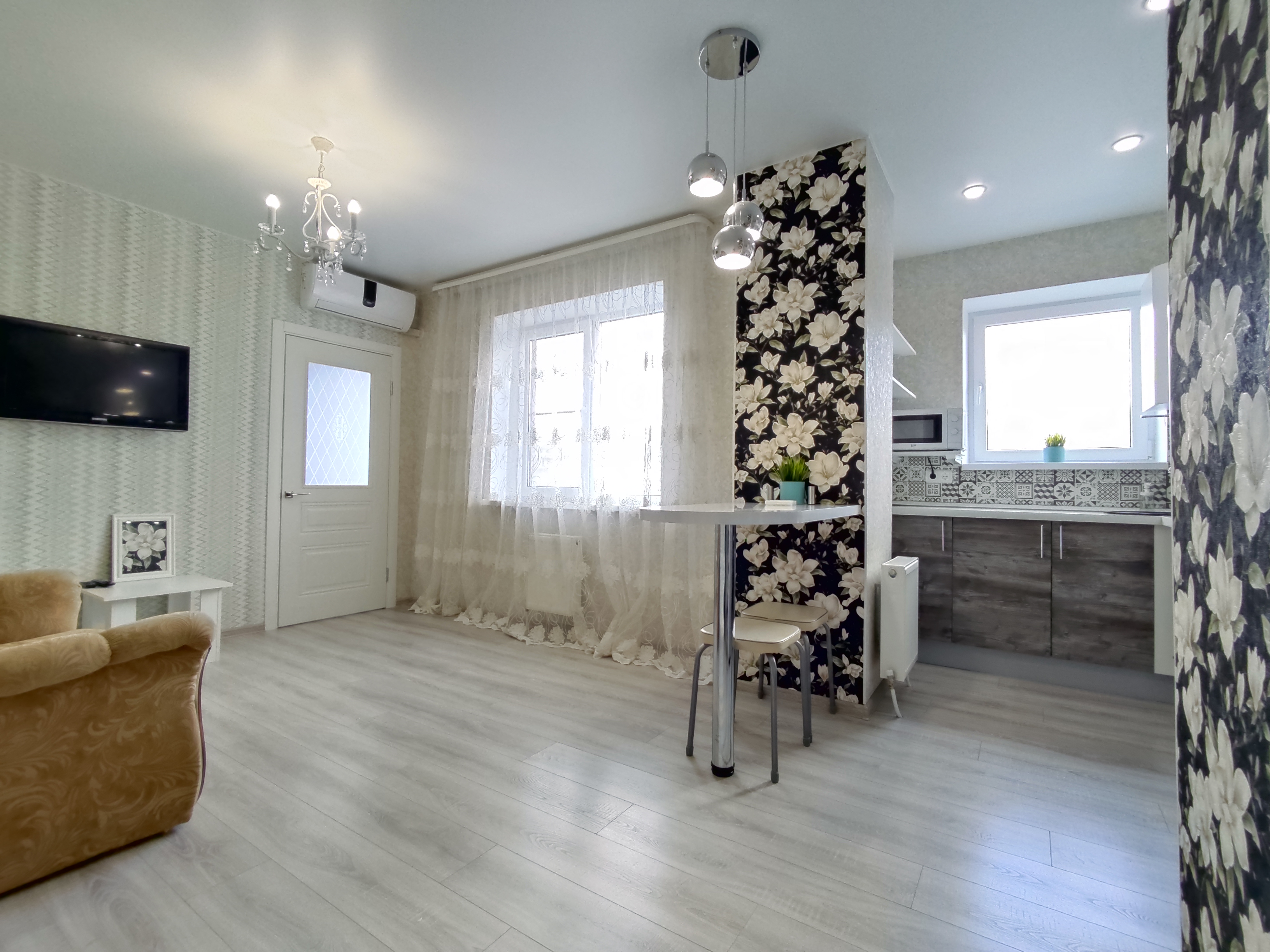 Фото Добрые квартиры на Эстонской 49а