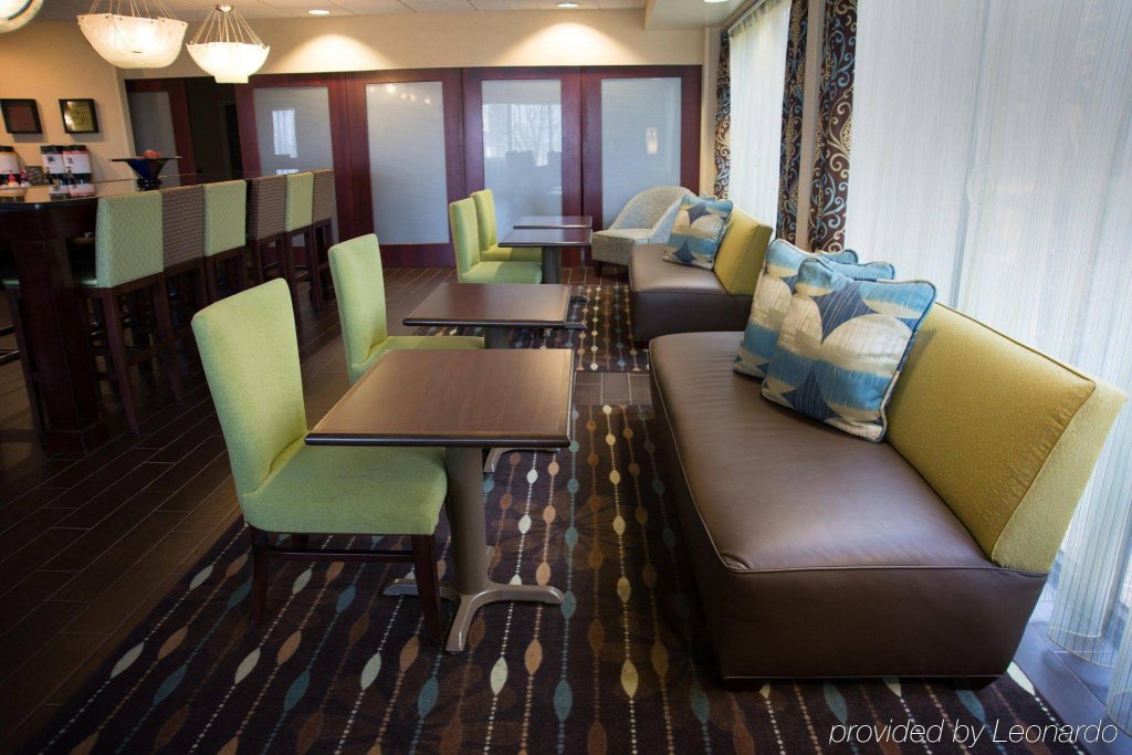 Фото Hampton Inn Danville