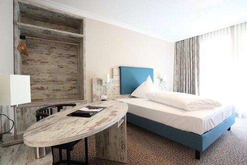 Гостиница Hotel R& xF6; merstadt в Герстхофене
