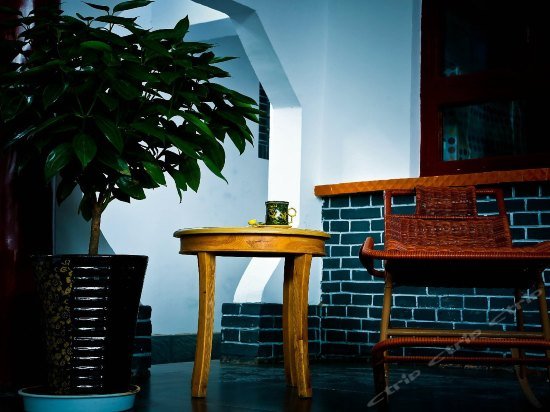 Фото Shoufu Express Hotel