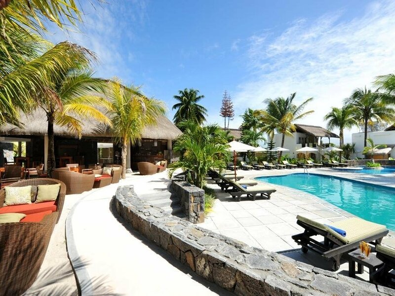 Гостиница Emeraude Beach Attitude