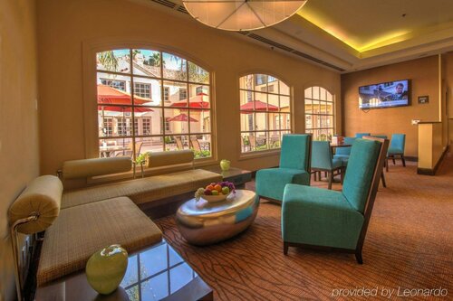 Гостиница Hilton Garden Inn Valencia Six Flags в Санта-Кларите