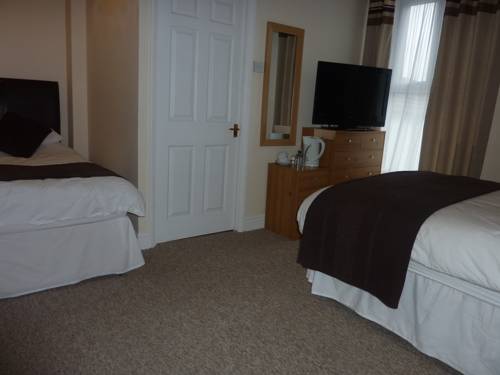 Фото Willows Guest House