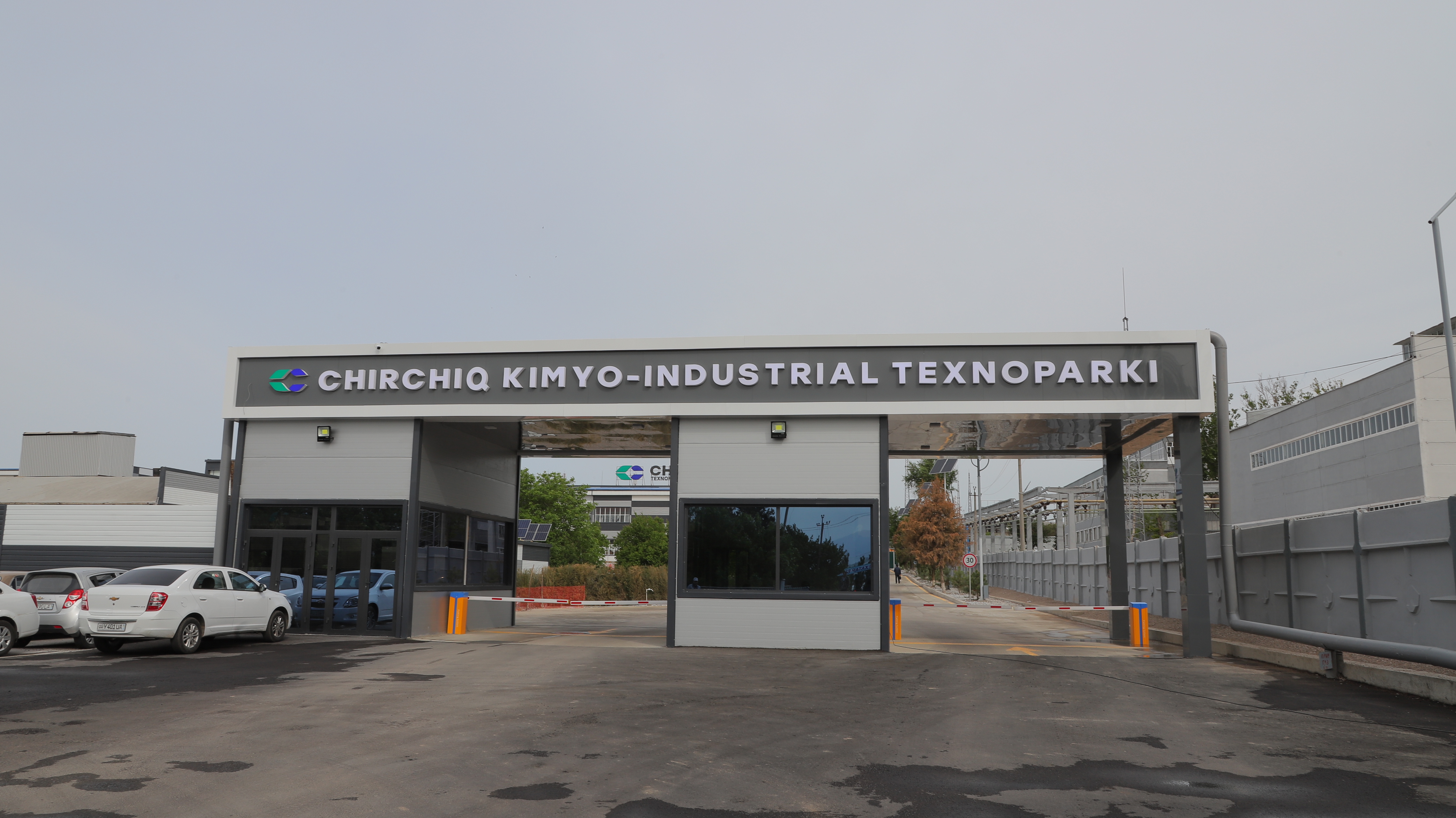 Орыс порносы: анасы ұлымен ажырасты