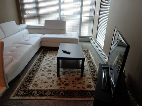 Гостиница Regal Suites - Riverfront в Калгари