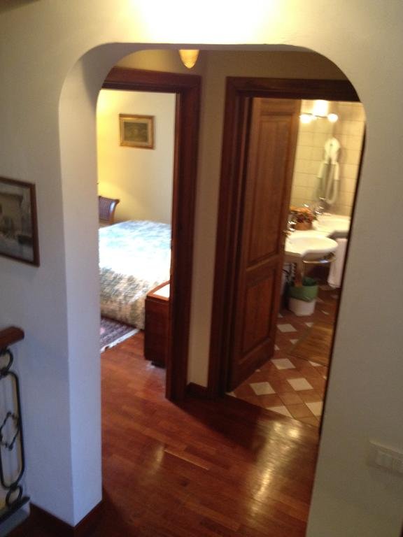 Фото Villino Giulia i Panieri