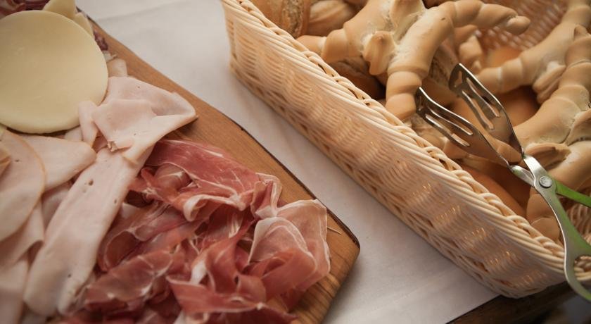 Фото Ladino Room & Breakfast