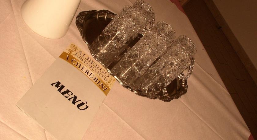 Фото Albergo Ristorante i Cherubini