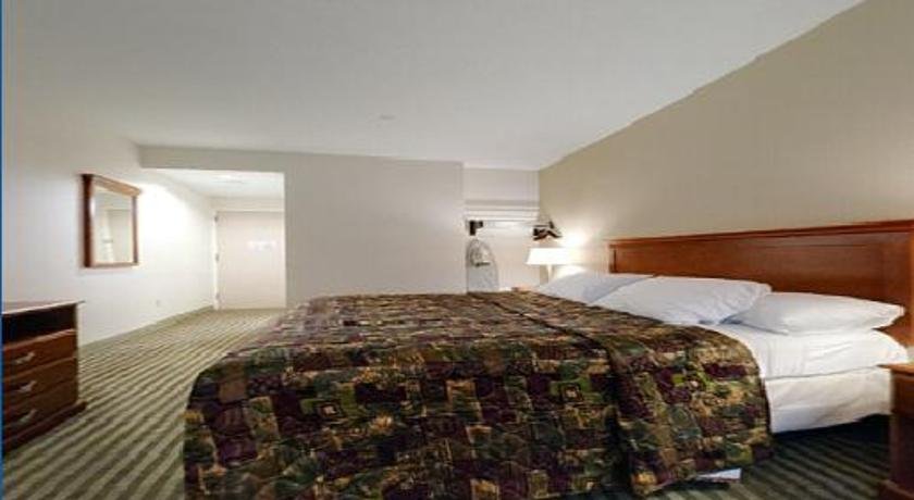 Фото Americas Best Value Inn - Brooklyn/Linden Blvd