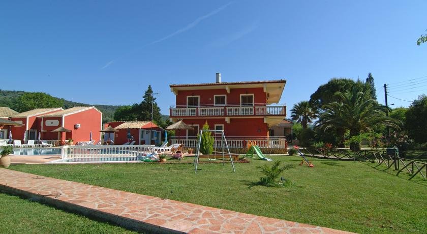 Фото Haroula Apartments