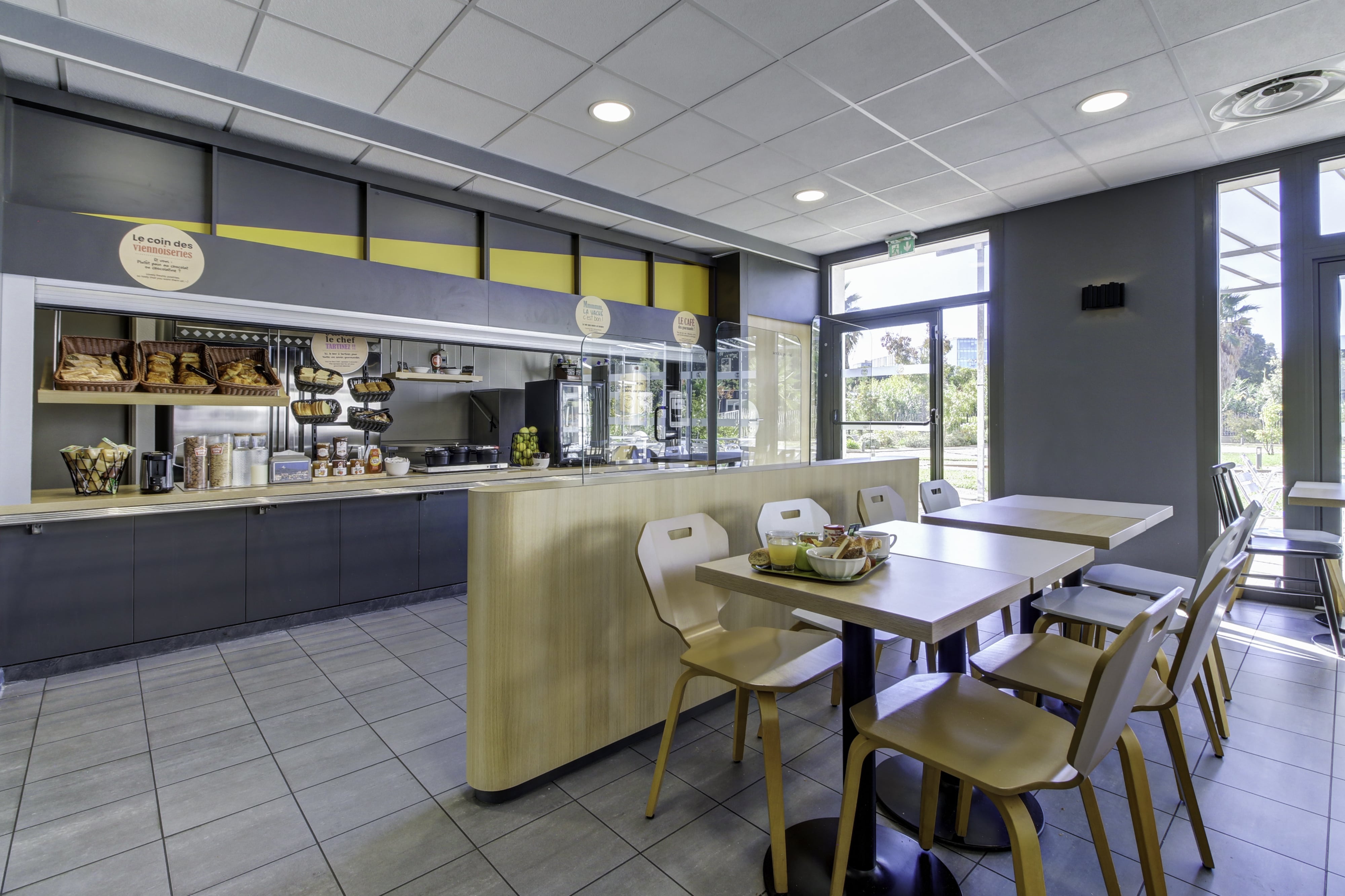 Фото B&B HOTEL Marseille Prado Vélodrome